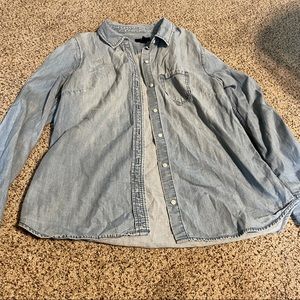 GAP chambray button down